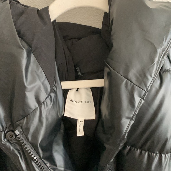 Women’s long puffer jacket - Picture 2 of 2